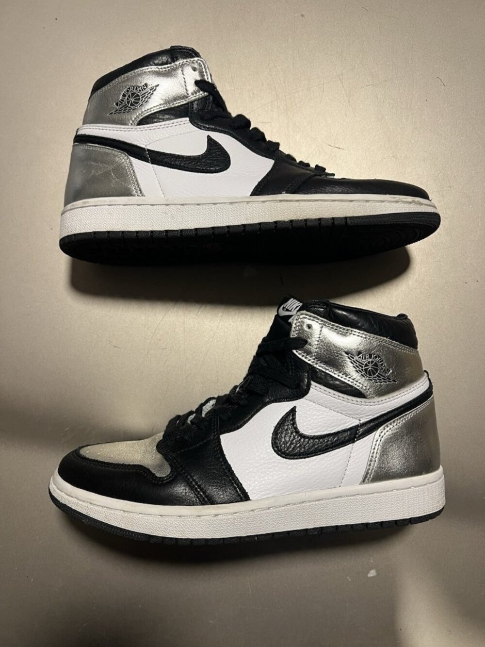 Jordan 1 Retro High Silver Toe Women CD0461-001 Women size 7.5 Used No Box